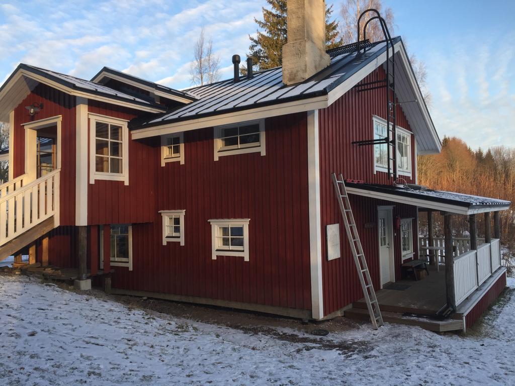 Villa Tuomiranta Sannas Екстер'єр фото